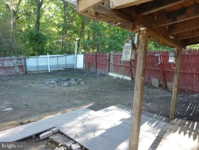 3320 S 7th St, Emmaus, PA 18049 - photo 6