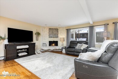 08-Living Room 20240228-DW-1781-Edit