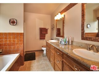 4870 Galendo St, Woodland Hills, CA 91364 - photo 6