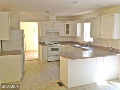 157 Adelaide Cir, Harpers Ferry, WV 25425 - photo 4