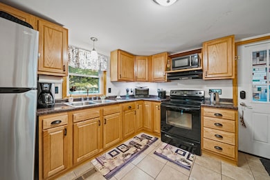 12 Hoit Rd, Concord, NH 03301 - photo 6