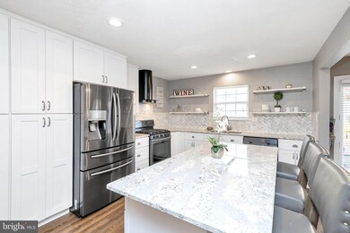 7124 Branchwood Dr, Clinton, MD 20735 - photo 7