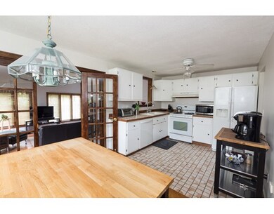 220 Raven Rd, Lowell, MA 01852 - photo 6