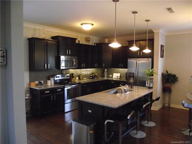 1143 Valley St, Statesville, NC 28677 - photo 4