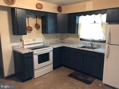 255 Arline Ave, Woodbury, NJ 08096 - photo 5