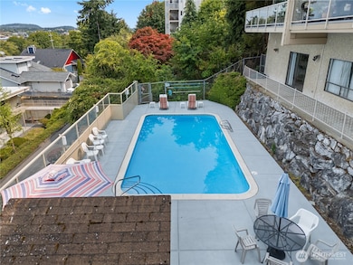 415 N State St, Bellingham, WA 98225 - photo 6