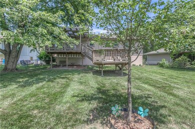 318 Highland Rd, Lansing, KS 66043 - photo 3