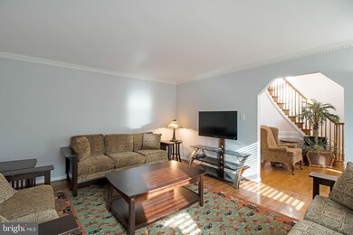 11513 Evelake Ct, Gaithersburg, MD 20878 - photo 7