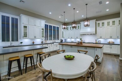 16-Kitchen