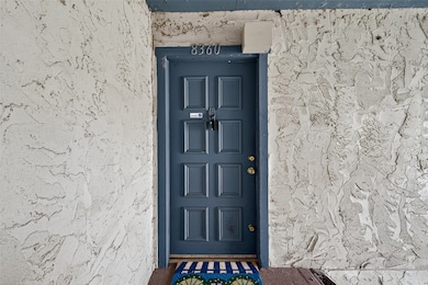 8360 Jorine Dr unit 8360, Houston, TX 77036 - photo 6