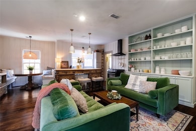 429 Daughtrey Ave, Waco, TX 76706 - photo 7