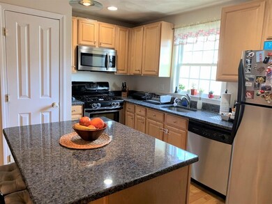 395 Lee Burbank Hwy unit 12, Revere, MA 02151 - photo 3