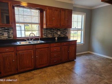 321 Moody St, Picayune, MS 39466 - photo 6