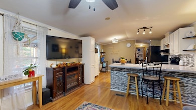 35 Star Dr, Leeds, ME 04263 - photo 6