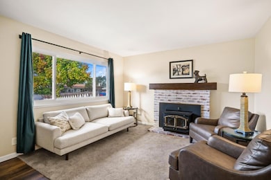 1080 Douglas Ct, Seaside, CA 93955 - photo 2