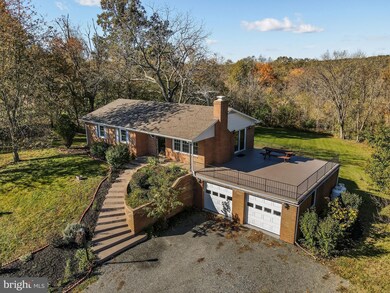 20377 Gleedsville Rd, Leesburg, VA 20175 - photo 2