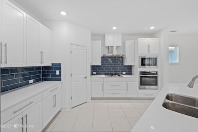 Stainless Steel Appliances!