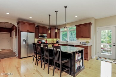 008-Kitchen-1228342-mls