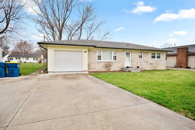 701 N Melching Dr, Ossian, IN 46777 - photo 2