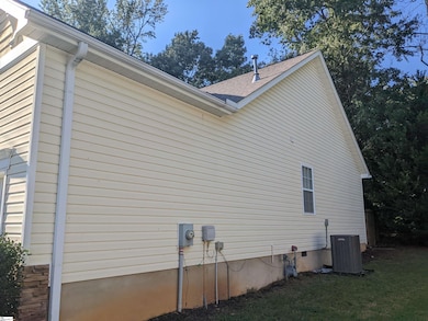 10 Alex Ct, Greenville, SC 29609 - photo 6