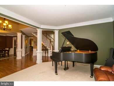 2810 Mountain Laurel Dr, Furlong, PA 18925 - photo 3