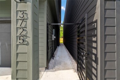 3725 Lydia St, Houston, TX 77021 - photo 3