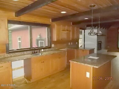 111 Eastwood Cir, Hawley, PA 18428 - photo 7