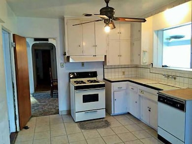 11 Half Moon Dr, El Paso, TX 79915 - photo 3