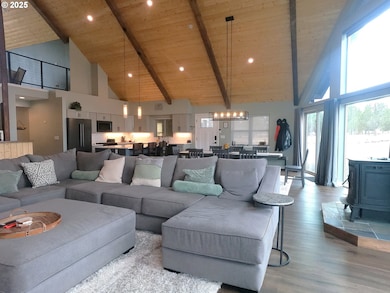 13422 SW Airfield Ln, Culver, OR 97734 - photo 7