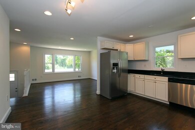 9311 Piscataway Rd, Clinton, MD 20735 - photo 4