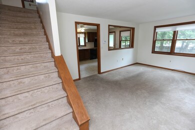 130 Booth St unit 1, Ludlow, MA 01056 - photo 3