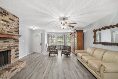 3520 Stevenwood Ln, Alvin, TX 77511 - photo 3