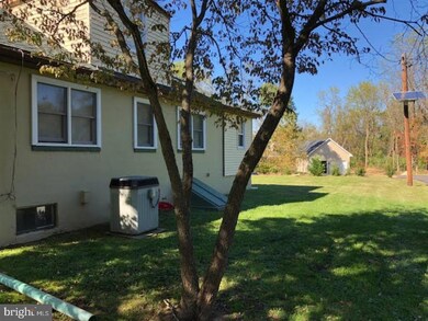 1094 Lexington Dr, Woodbury, NJ 08096 - photo 4