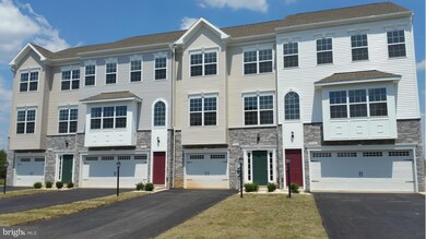 10367 Lantern Ln, Hagerstown, MD 21740 - photo 3