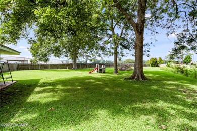 2718 S. Curtis Drive-19