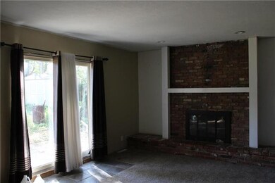 10301 W 73rd Terrace, Shawnee, KS 66203 - photo 5