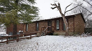 8303 Herrington Ct, Louisville, KY 40228 - photo 2