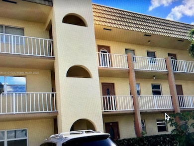 8225 Sunrise Lakes Blvd unit 204, Sunrise, FL 33322 - photo 5