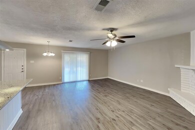 7456 Tunbridge Dr, North Richland Hills, TX 76182 - photo 2