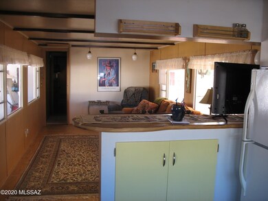 5509 Lazy Heart Living Room (3)