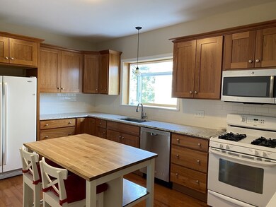 61 Wollaston Ave unit 1, Arlington, MA 02476 - photo 2