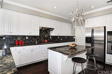 The Chefâ€™s Delight Kitchen Boasts Stunning Grani