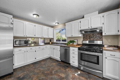 2022_08_23_1912_ne_windy_ct-3