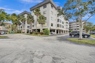 8010 Hampton Blvd unit 211, North Lauderdale, FL 33068 - photo 2