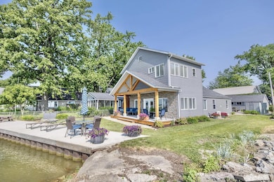 e3486bdfc3a5326e2fecfdcaa3515be6l-m42055