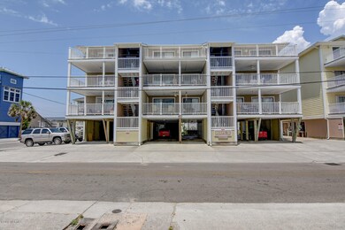 1503 Carolina Beach Ave N-large-002-26-D