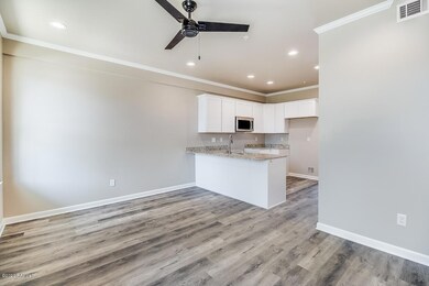 305 E. Second St-1