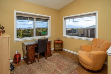 3340 SW Salmon Ct, Redmond, OR 97756 - photo 4