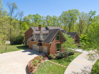Circlular driveway