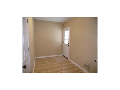 6103 Earnshaw St, Shawnee, KS 66216 - photo 6